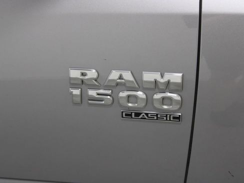 Used 2024 RAM 1500 Classic SLT AWD/4WD image 12