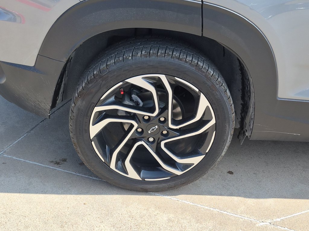 Used 2024 Chevrolet TrailBlazer RS w/ Driver Confidence Package FWD image 6