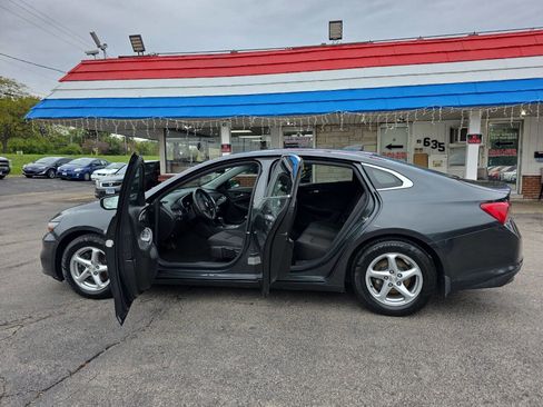 Used 2017 Chevrolet Malibu LS w/ LPO, Convenience Package 2 image 12