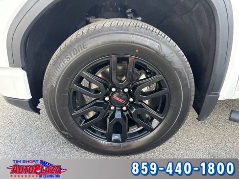 Used 2024 GMC Sierra 1500 Elevation AWD/4WD image 13