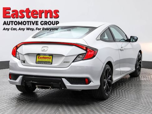 Used 2019 Honda Civic Sport image 5