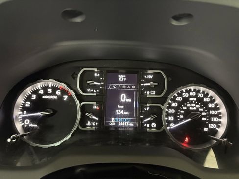 Used 2021 Toyota Tundra SR5 w/ TRD Off-Road Plus Package image 20