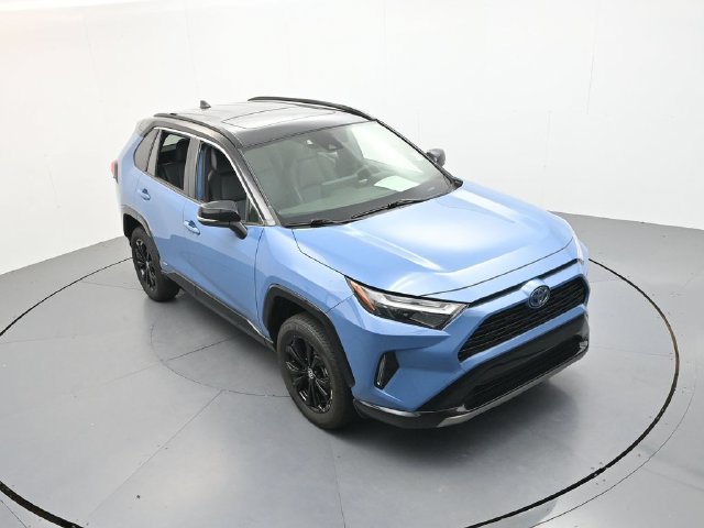 Used 2023 Toyota RAV4 XSE AWD/4WD image 36