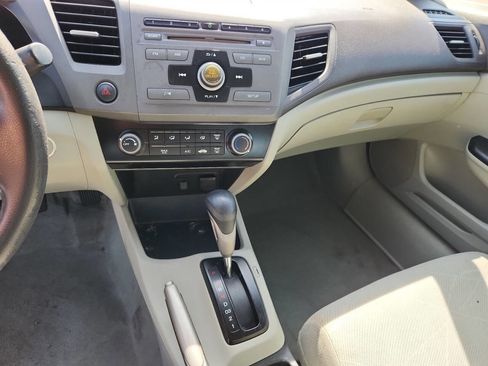 Used 2012 Honda Civic LX image 12