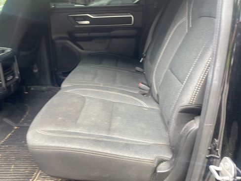Used 2019 RAM 1500 Big Horn AWD/4WD image 12