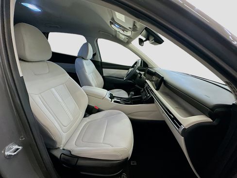 Used 2025 Hyundai Tucson SEL image 32