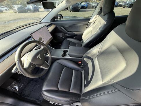 Used 2018 Tesla Model 3 Long Range AWD/4WD image 11