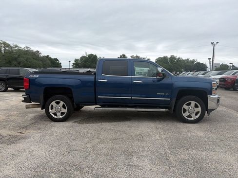 Used 2015 Chevrolet Silverado 2500 LTZ w/ Duramax Plus Package AWD/4WD image 8