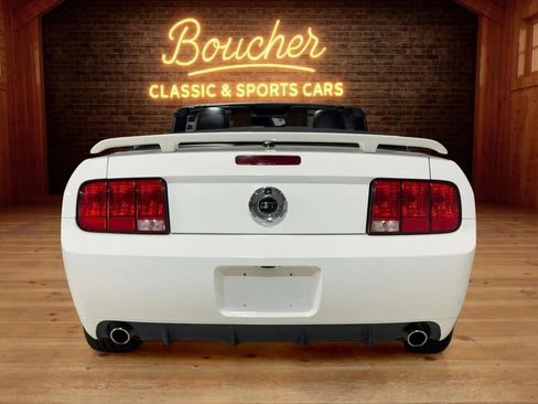 Used 2007 Ford Mustang GT Premium RWD image 4