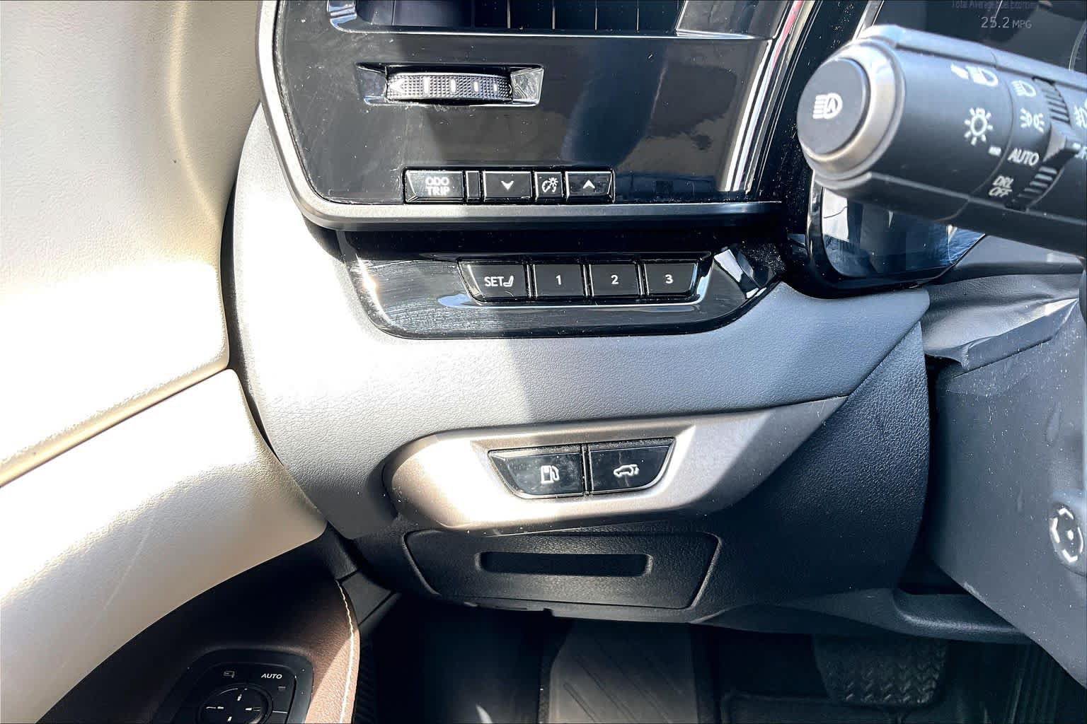 Used 2024 Lexus RX 350 Premium w/ Accessory Package (Z1) FWD image 34