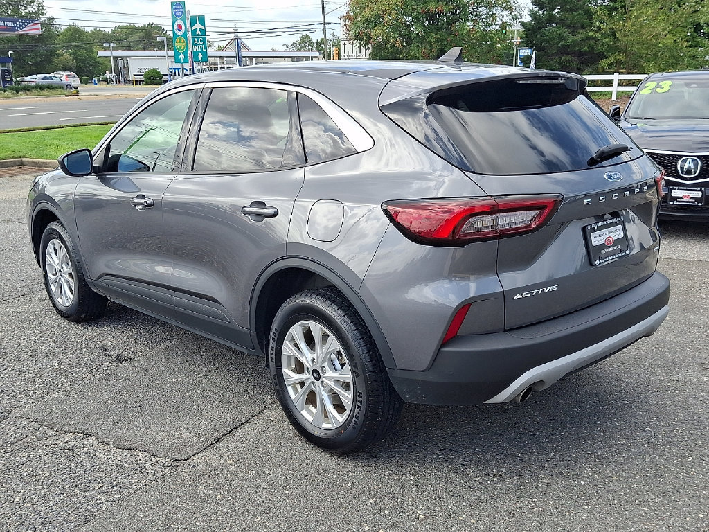 Used 2024 Ford Escape Active AWD/4WD image 6
