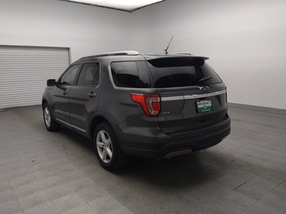 Used 2019 Ford Explorer XLT w/ Equipment Group 201A FWD image 5