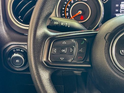 Used 2019 Jeep Wrangler Unlimited Sport AWD/4WD image 19
