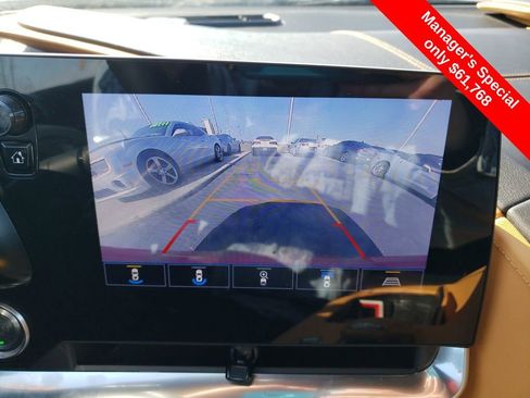 Used 2021 Chevrolet Corvette Stingray Preferred Cpe w/ Body-Color Dual Roof Package image 21