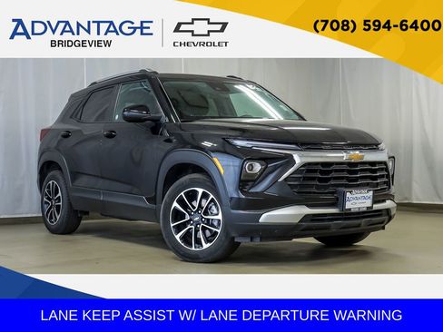 Used 2025 Chevrolet TrailBlazer LT AWD/4WD image 1