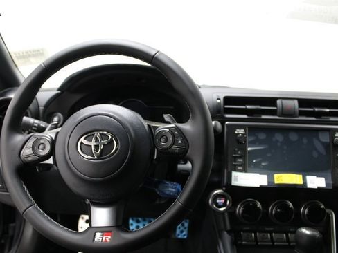 New 2026 Toyota GR86 Premium image 5