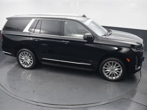 Certified 2024 Cadillac Escalade Premium Luxury w/ Performance Package AWD/4WD image 50