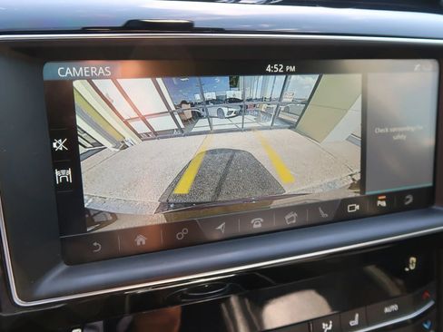 Used 2020 Jaguar F-PACE S AWD/4WD image 36