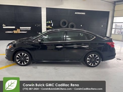 Used 2019 Nissan Sentra SR image 5