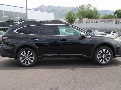 New 2025 Subaru Outback Touring XT image 2