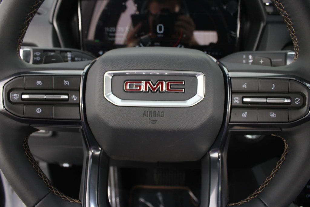 New 2027 GMC Terrain AT4 AWD/4WD image 12