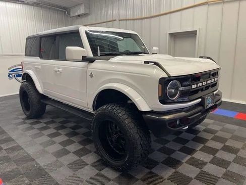 Used 2023 Ford Bronco Big Bend image 2