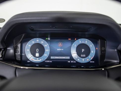 Used 2024 Land Rover Range Rover Evoque Dynamic SE AWD/4WD image 22