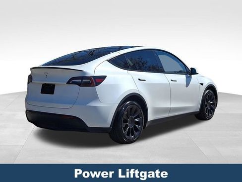 Used 2020 Tesla Model Y Long Range image 7