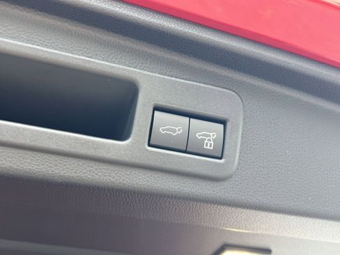 New 2025 Toyota 4Runner Limited image 21