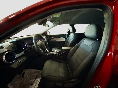 New 2026 Chevrolet Trax LT w/ Driver Confidence Package image 21