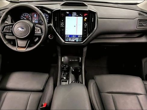 Used 2025 Subaru Ascent Bronze Edition AWD/4WD image 18