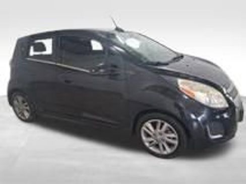 Used 2015 Chevrolet Spark LT FWD image 3