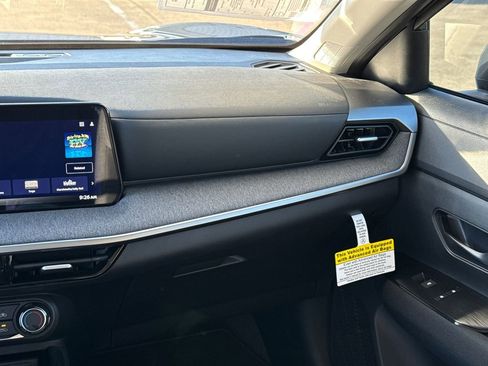 New 2026 Nissan Kicks S image 16