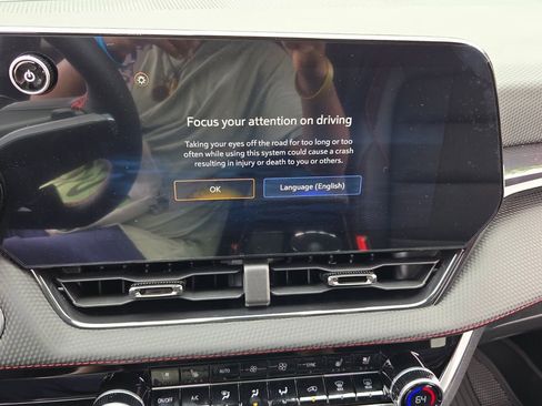 New 2026 Chevrolet Equinox RS w/ Convenience Package III image 20