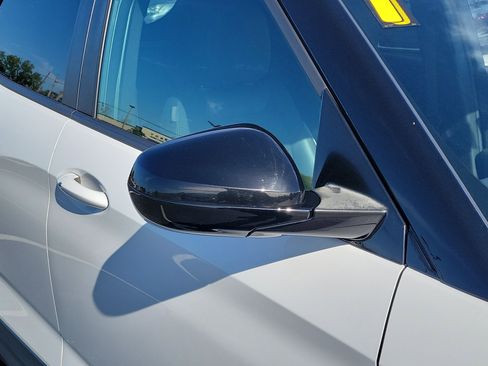 Used 2021 Chevrolet TrailBlazer RS w/ Technology Package image 9