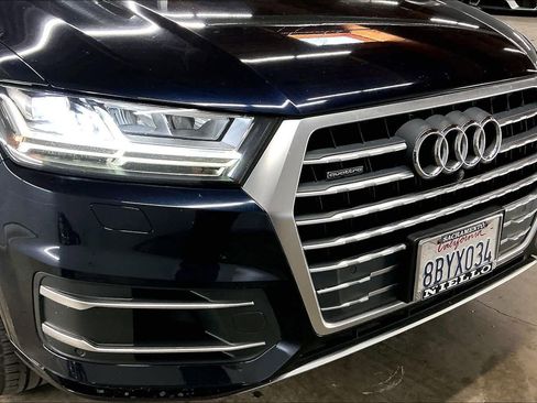 Used 2018 Audi Q7 3.0T Premium Plus w/ Premium Plus Package image 32