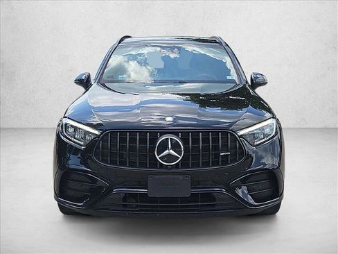 Used 2025 Mercedes-Benz GLC 43 AMG 4MATIC image 2