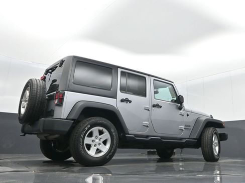 Used 2016 Jeep Wrangler Unlimited Sport w/ Quick Order Package 24S image 28