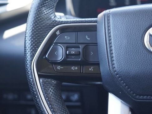 Used 2024 Toyota Tundra Limited AWD/4WD image 26