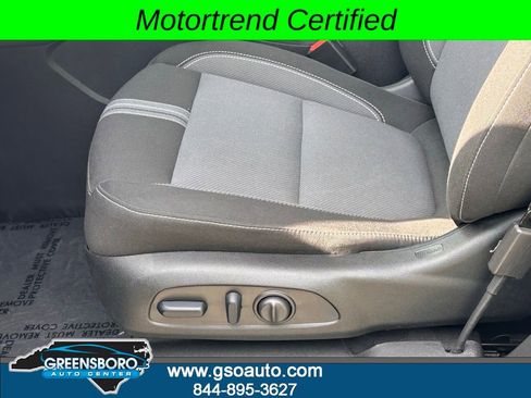 Used 2024 Chevrolet Blazer LT w/ Convenience Package FWD image 12