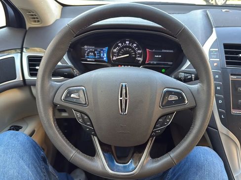 Used 2014 Lincoln MKZ Hybrid Sedan 4D w/ Equipment Group 202A Reserve image 10