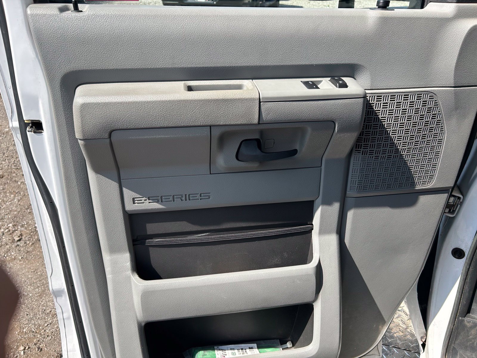 Used 2017 Ford E-350 and Econoline 350 Super Duty w/ Motorhome Prep Package RWD image 12