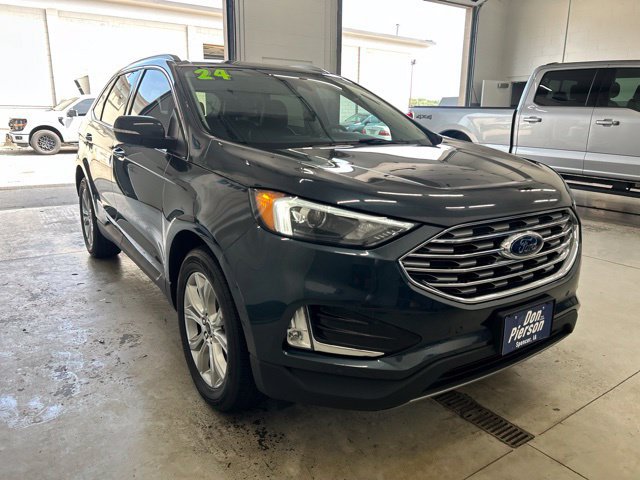Used 2024 Ford Edge Titanium w/ Cargo Accessory Package AWD/4WD image 3