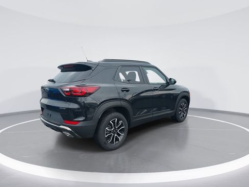 New 2026 Chevrolet TrailBlazer ACTIV FWD image 8