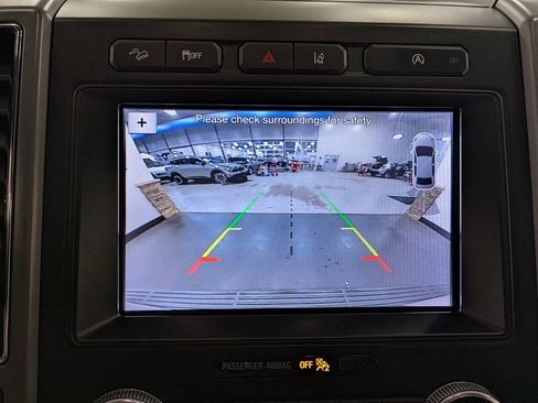 Used 2019 Ford Expedition XLT w/ Equipment Group 202A image 13