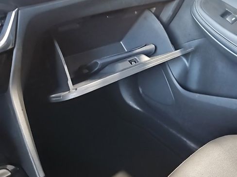 Used 2024 Buick Encore GX Sport Touring image 28