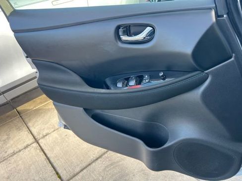 Used 2023 Nissan Leaf SV Plus image 16