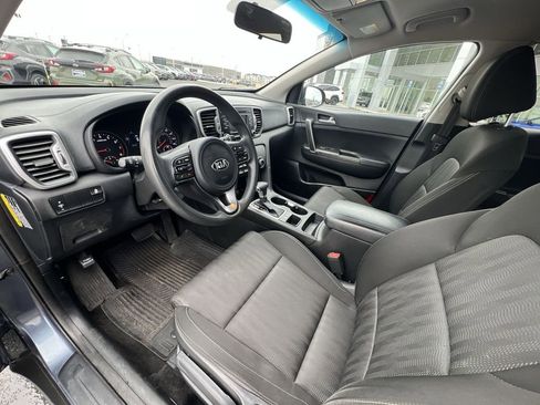 Used 2017 Kia Sportage LX w/ Option Group 012 image 10