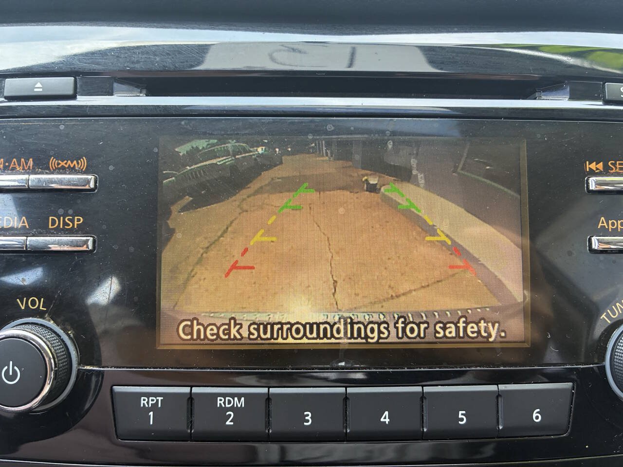 Used 2015 Nissan Rogue S FWD image 13