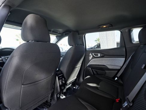 Used 2023 Jeep Compass Sport image 22